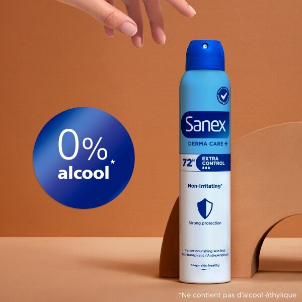 Spray Sanex Derma Care+ Extra Control 72h affichant 0% alcool pour une protection forte et saine.